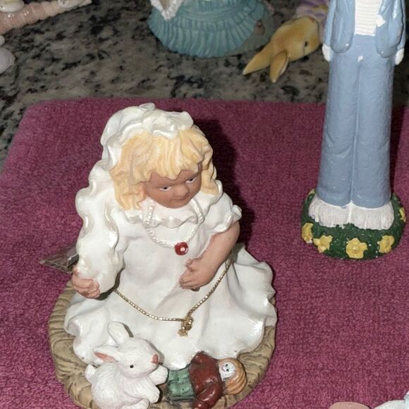 Charming Easter Bunny Figurines Collection - Picture 4 of 4